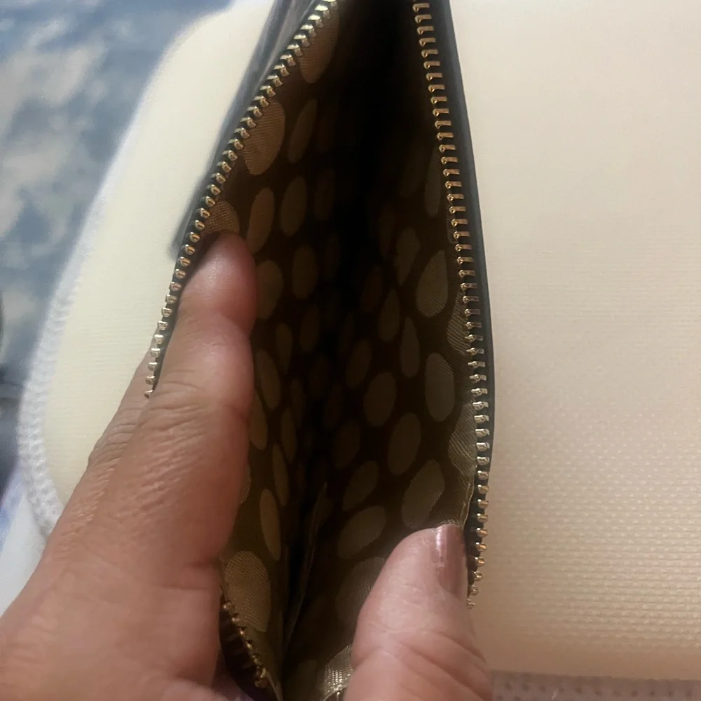 Kate Spade Black  wristlet